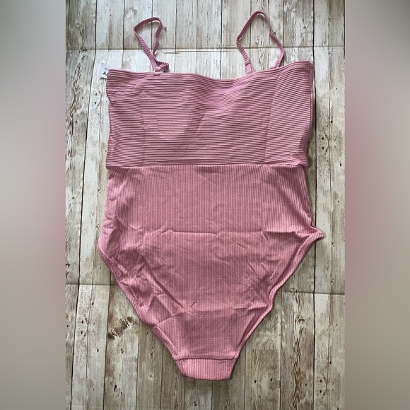 🆕 Old Navy Women’s Convertible Metallic Shine One Piece Swim Swimsuit Shimmer XL - Picture 10 of 16